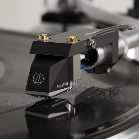 Audio-Technica AT-ART9Xi magnetic core Premium Moving Coil cartridge