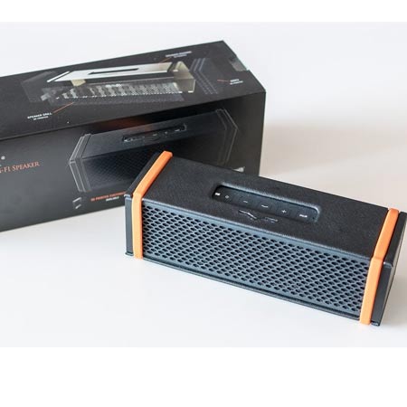 Roland REMIX-BLACK BT V-Moda Bluetooth Speaker